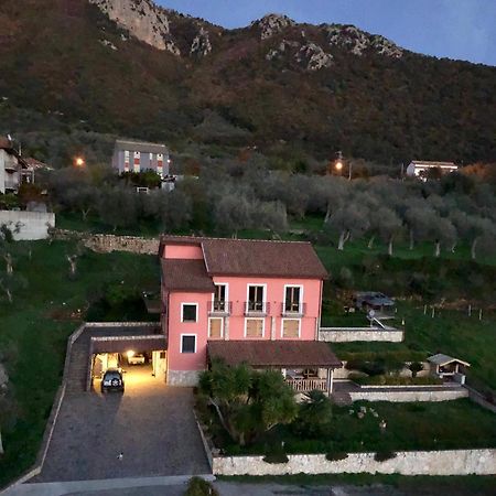 Controne B&B La Casa Del Sole מראה חיצוני תמונה